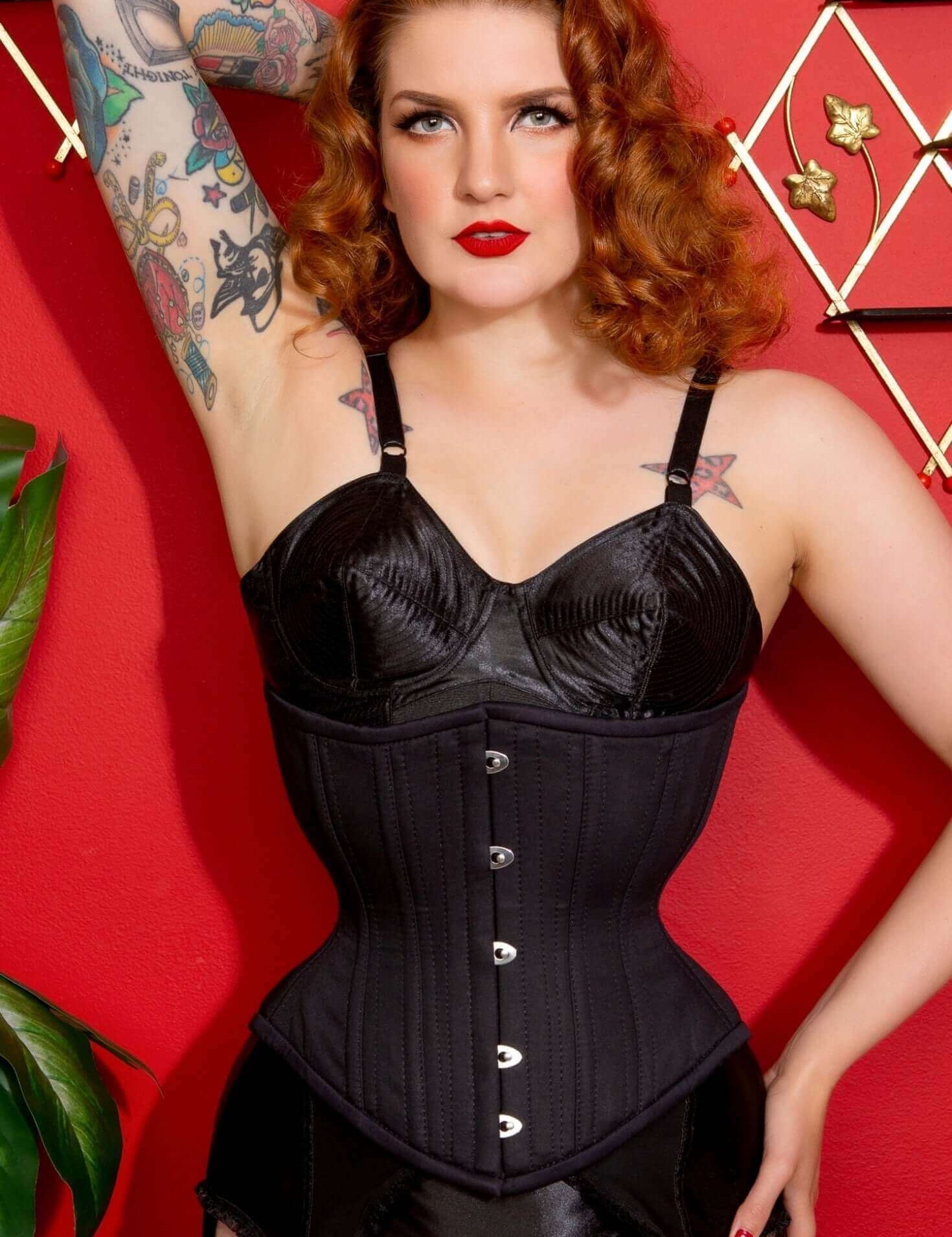 Artemis Corset Designed by Lucy's Corsetry Hourglass Silhouette in Black